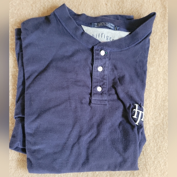 Vintage Tommy Hilfiger Longsleeve Tee - Picture 10 of 10